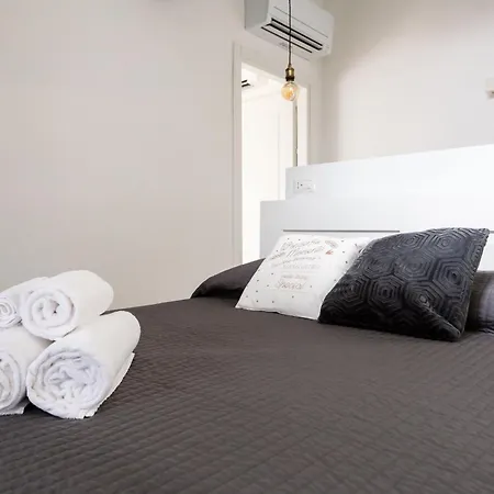 Апартаменты Navigli - Via Mortara 4 *