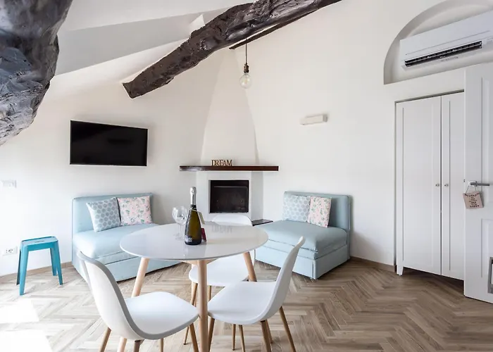 Navigli - Via Mortara 4